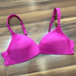 36A Warner’s RN2771A wireless bra
